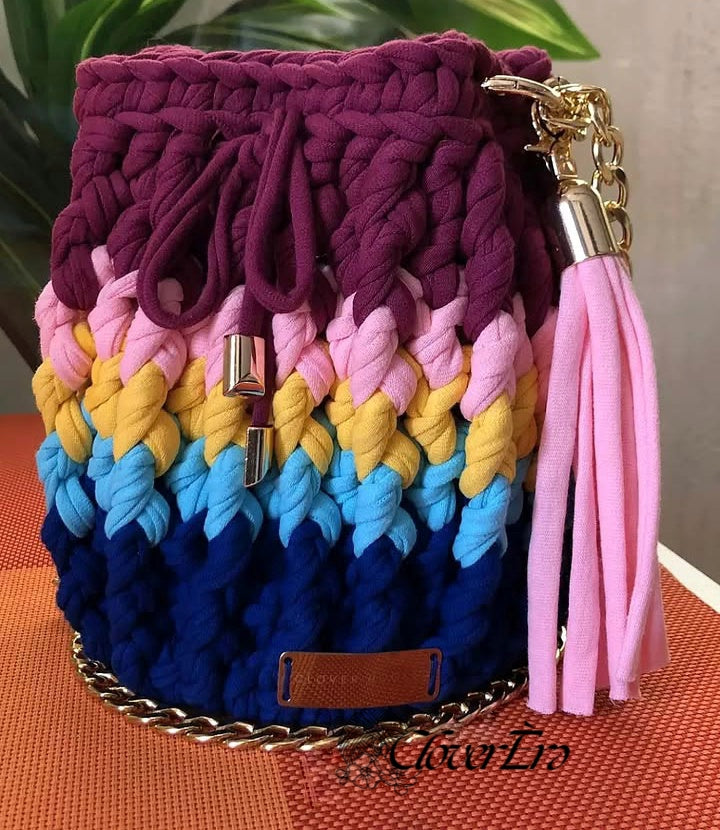 Rainbow Tassel Purse